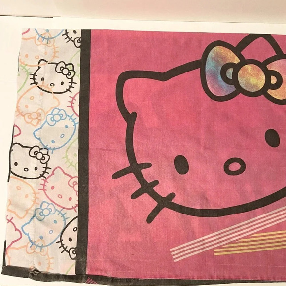 2013 Hello Kitty  Pink and Black Standard Size 29 x 18 inch 1 Piece Pillowcase - Picture 7 of 16